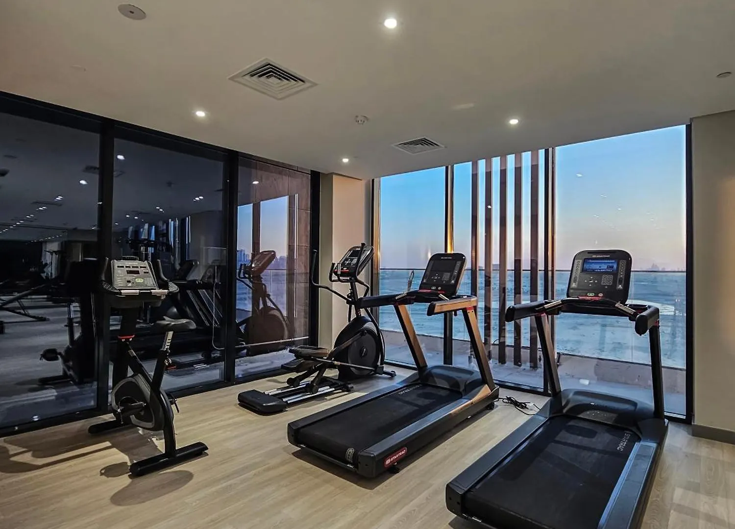 Apartment Egate - Studio - 10Th Floor - Balcony With A View - 01-1018 Dubai