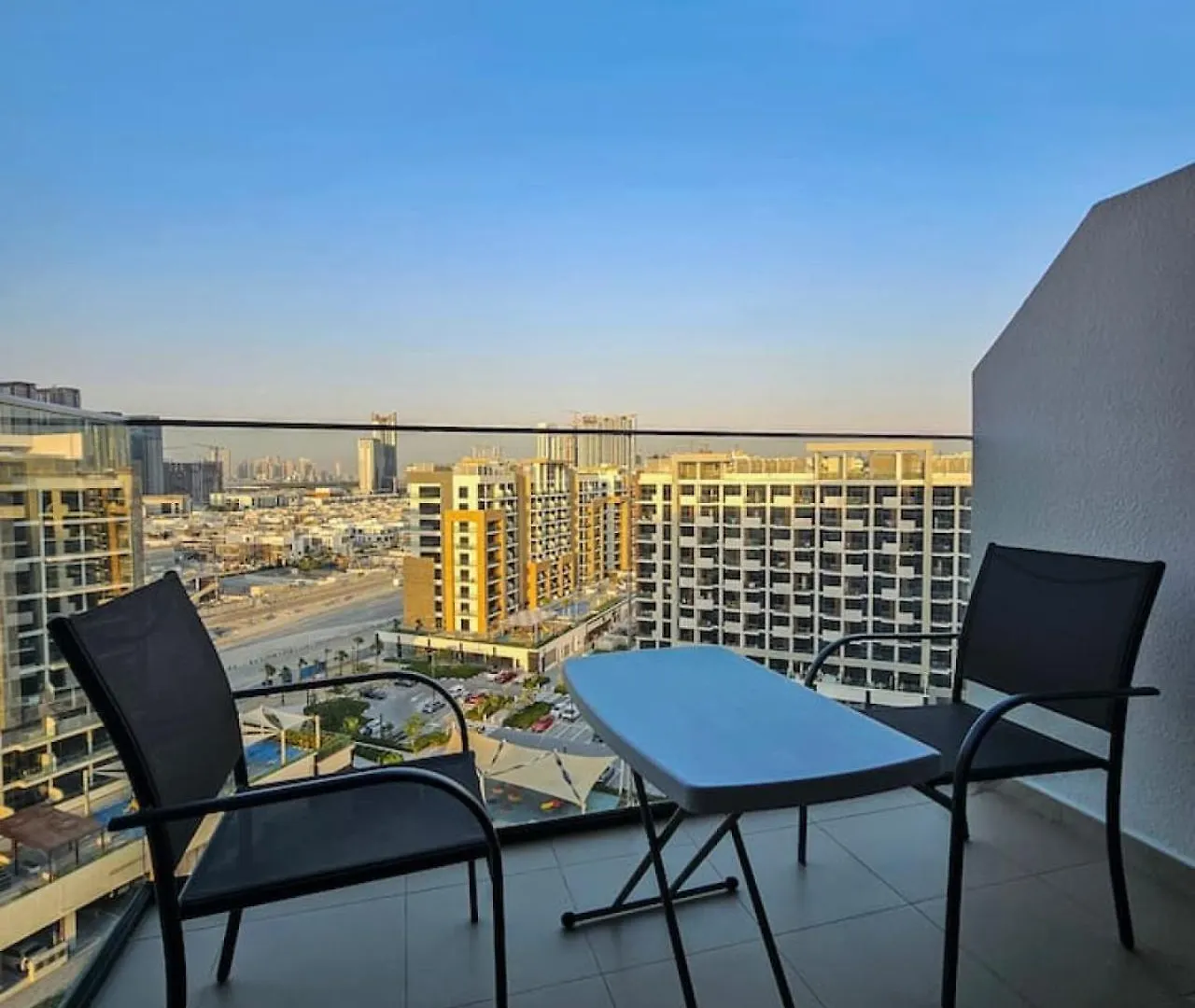 Egate - Studio - 10Th Floor - Balcony With A View - 01-1018 Dubai