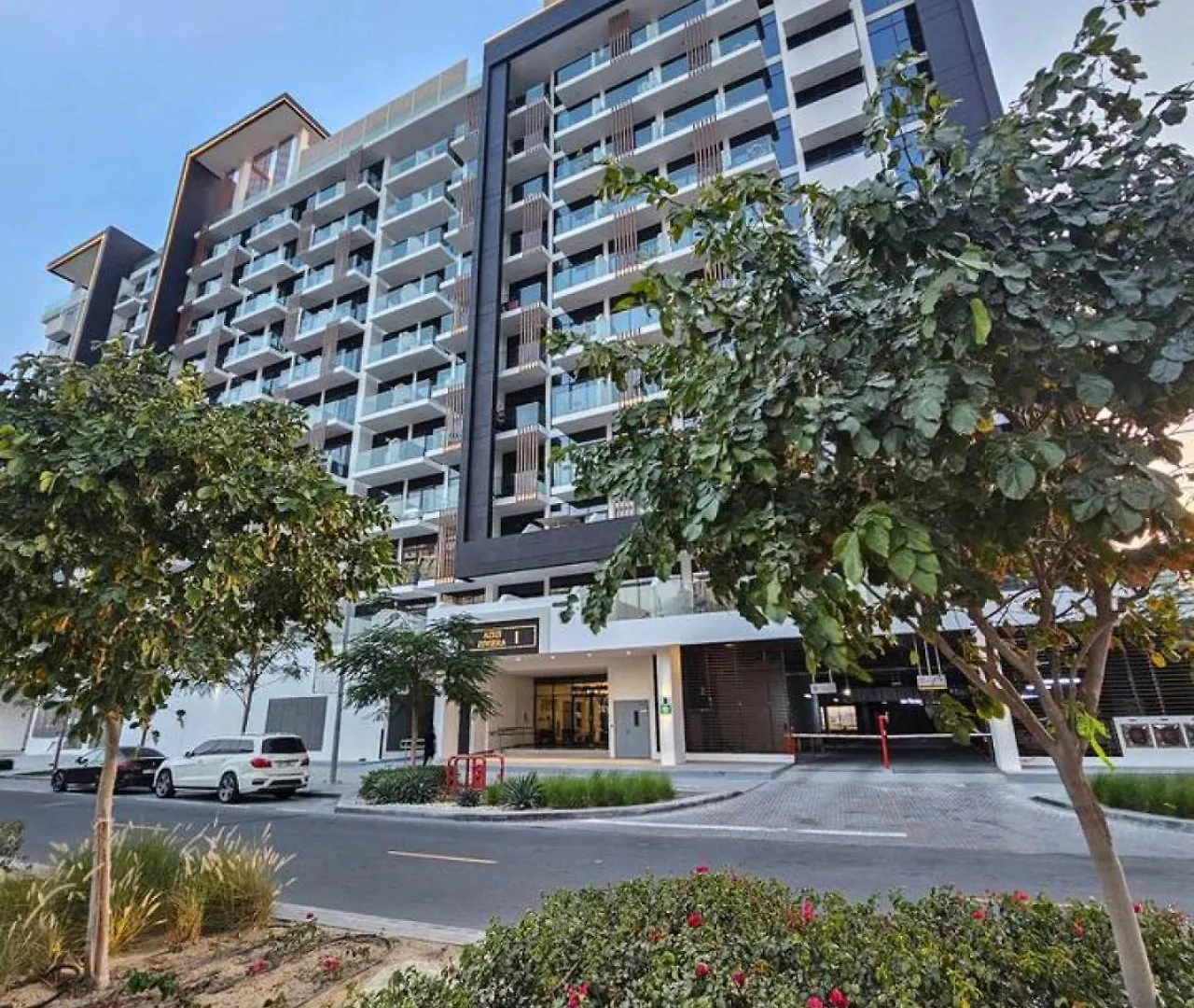 Egate - Studio - 10Th Floor - Balcony With A View - 01-1018 Dubai Apartment